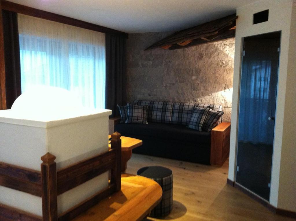Sport Hotel Majare Поца ди Фаса Екстериор снимка
